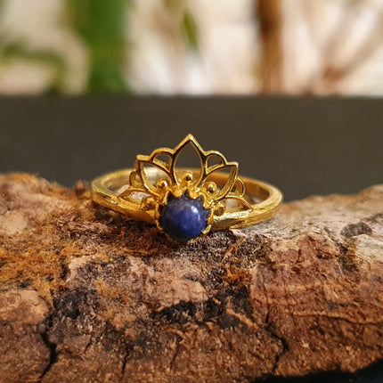 Lapis Lazuli RIng / Golden Lotus Flower / Boho / Ethnic / Rustic / Tribal / Gypsy / Festival / Indian / Healing / Festival