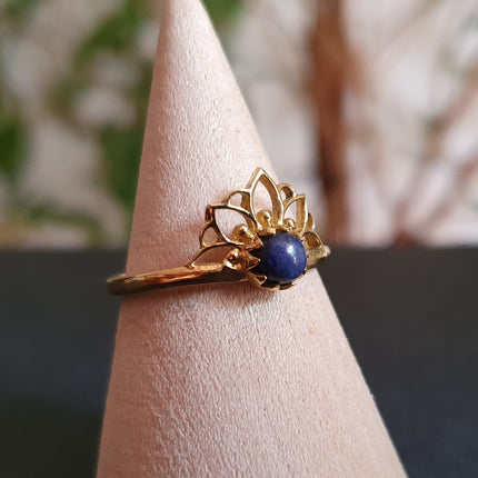 Lapis Lazuli RIng / Golden Lotus Flower / Boho / Ethnic / Rustic / Tribal / Gypsy / Festival / Indian / Healing / Festival