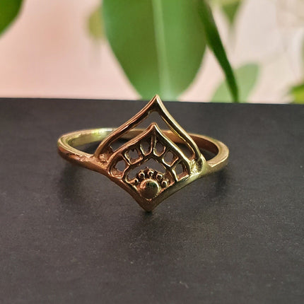 Ethnic style Gold Ring / Boho / Hippie / Coachella / Brass / Bohemian / Psy / Rustic / Tribal / Gypsy / Festival / Healing / Festival