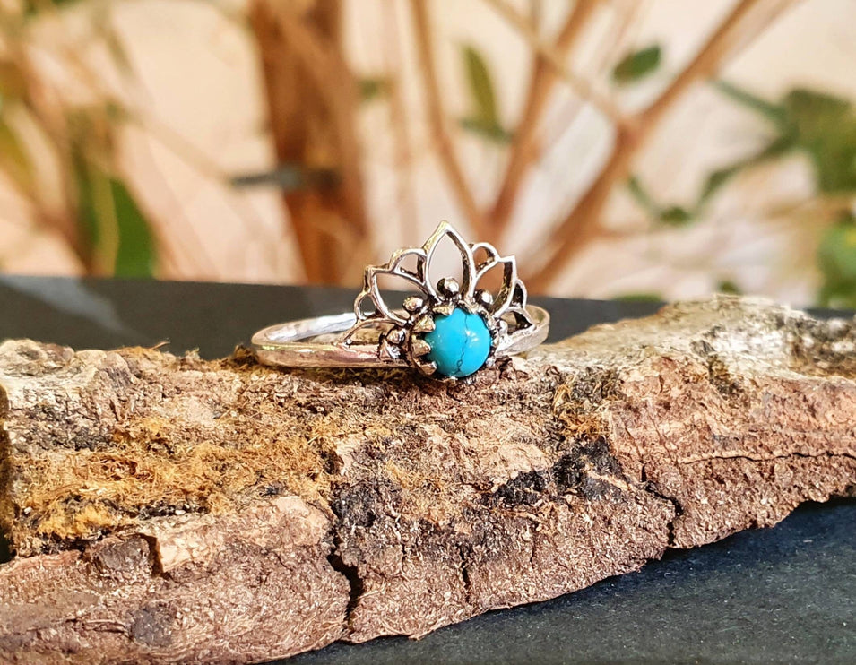 Turquoise Silver Ring Lotus Flower / Boho / Ethnic / Rustic / Tribal / Gypsy / Festival / Indian / Healing / Festival