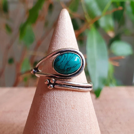 Ethnic style Silver & Turquoise Ring / Adjustable / Boho / Bohemian / Psy / Rustic / Tribal / Gypsy / Festival / Healing / Festival