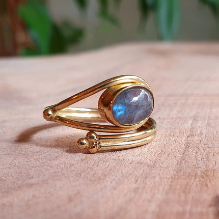 Adjustable Labradorite Ring Ethnic style Brass / Boho / Bohemian / Psy / Rustic / Tribal / Gypsy / Festival / Healing / Festival