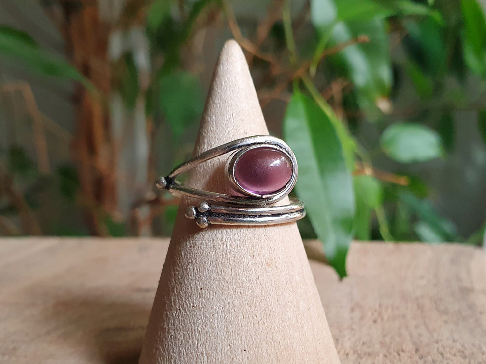 Ethnic style Silver & Amethyst Ring / Adjustable / Boho / Bohemian / Psy / Rustic / Tribal / Gypsy / Festival / Healing / Festival