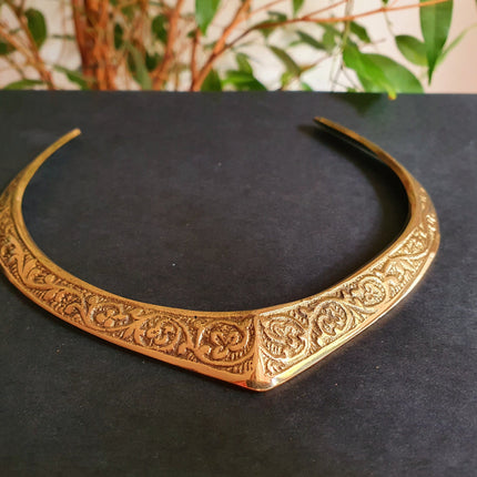 Ethnic Choker Brass Necklace / Rustic / Gypsy / Lightweight / Boho / Tribal / Hippie / Rustic / Vegan / Aztec