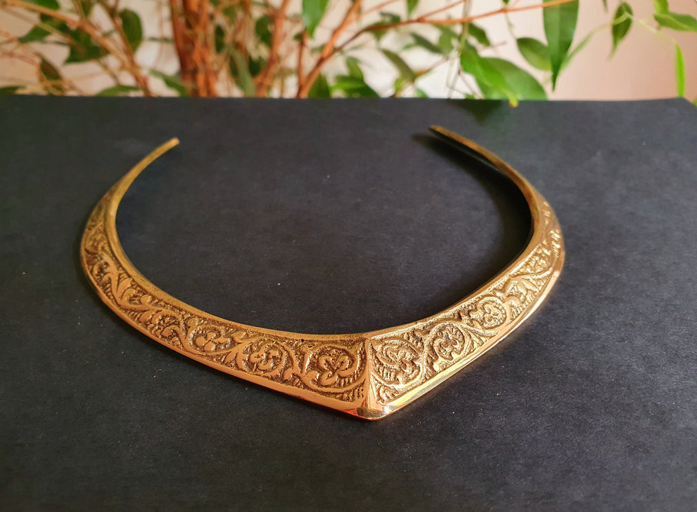 Ethnic Choker Brass Necklace / Rustic / Gypsy / Lightweight / Boho / Tribal / Hippie / Rustic / Vegan / Aztec