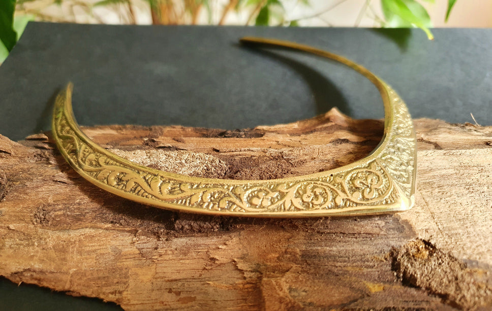 Ethnic Choker Brass Necklace / Rustic / Gypsy / Lightweight / Boho / Tribal / Hippie / Rustic / Vegan / Aztec