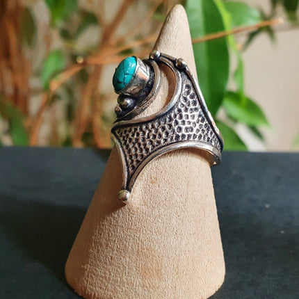 Boho Turquoise Silver Ring / Pretty / Large size / Ethnic / Rustic / Festival / Tribal / Blue / Hippie / Gypsy / Psy / Stone / Healing