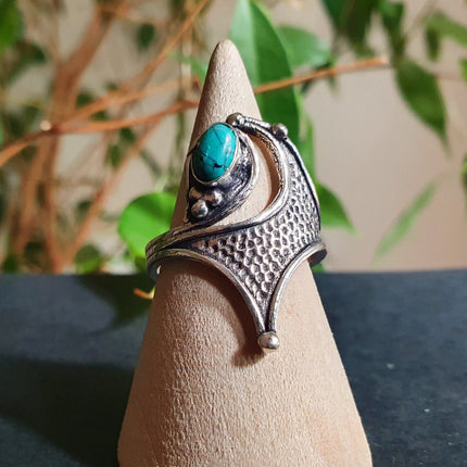 Boho Turquoise Silver Ring / Pretty / Large size / Ethnic / Rustic / Festival / Tribal / Blue / Hippie / Gypsy / Psy / Stone / Healing