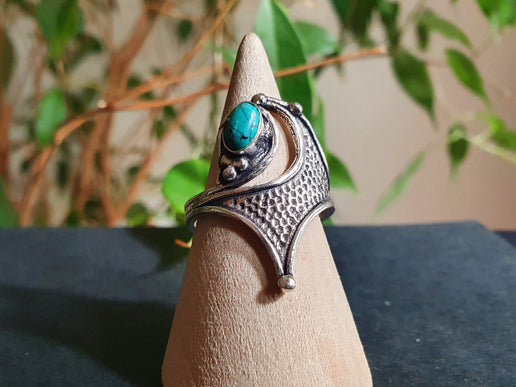 Boho Turquoise Silver Ring / Pretty / Large size / Ethnic / Rustic / Festival / Tribal / Blue / Hippie / Gypsy / Psy / Stone / Healing