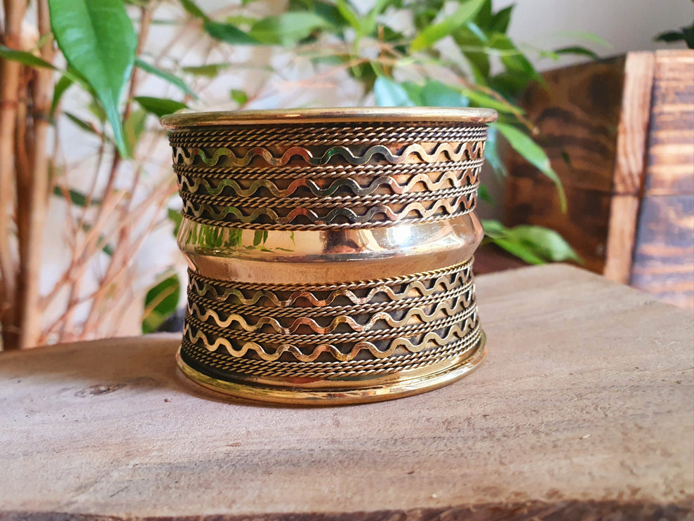 Textured Brass Cuff Bracelet / Tribal / Celtic / Boho / Ethnic / Rustic / Bohemian / Hippie / Gypsy / Jewellery / Adjustable / Unisex / Mens