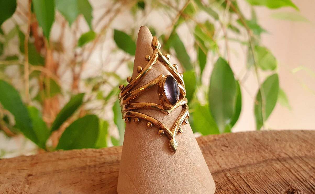 Ethnic style Brass & Amethyst ring / Boho / Bohemian / Psy / Rustic / Tribal / Gypsy / Festival / Healing / Festival