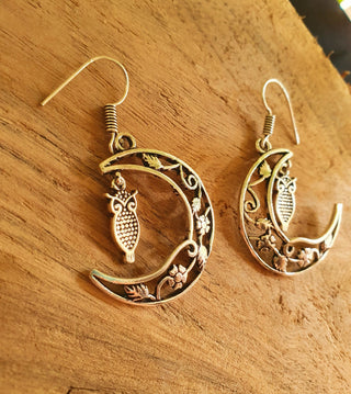 Owl In the Moon Dangle Silver Earrings / Stars / Birds / Drop / Rustic / Animals / Hippie / Gypsy / Nature / Boho / Bohemian / Festival