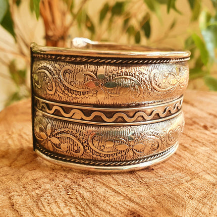 Floral Silver Cuff Bracelet / Tribal / Unisex / Celtic / Boho / Ethnic / Rustic / Bohemian / Gypsy / Cosplay / Costume