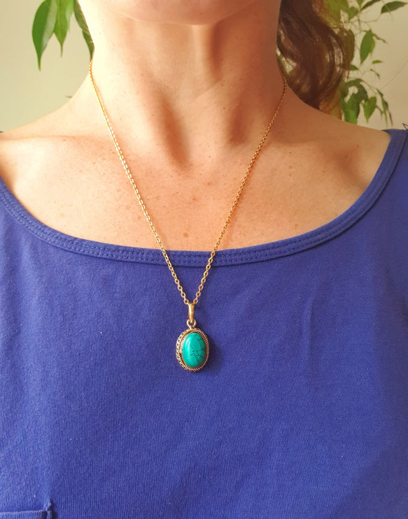 Turquoise Gold Necklace / Brass / Ethnic / Hypoallergenic / Hippie / Gypsy / Rustic / Stainless steel