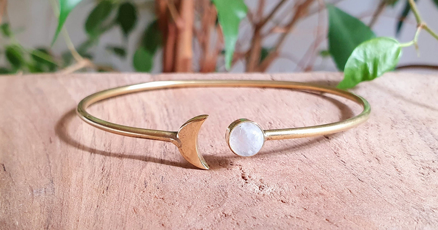 Gold Moon Bracelet / Moonstone / Brass / Bangle / Galaxy / Solar System / Planets / Boho / Adjustable / Hippie / Chic / Sun