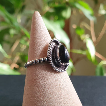 Boho Black Onyx Silver Ring / Ethnic / Rustic / Festival / Tribal / Black / Hippie / Gypsy / Psy / Stone / Healing / Adjustable