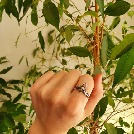 Boho Black Onyx Silver Ring / Ethnic / Rustic / Festival / Tribal / Black / Hippie / Gypsy / Psy / Stone / Healing / Adjustable