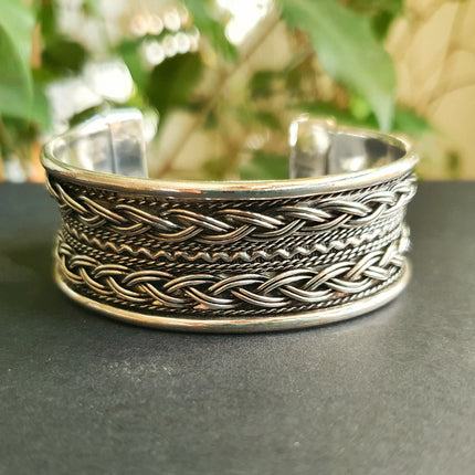 Small Silver Celtic Cuff Bracelet / Tribal / Mens Bracelet / Boho / Ethnic / Rustic / Bohemian / Hippie / Gypsy / Jewellery / Mens jewelery