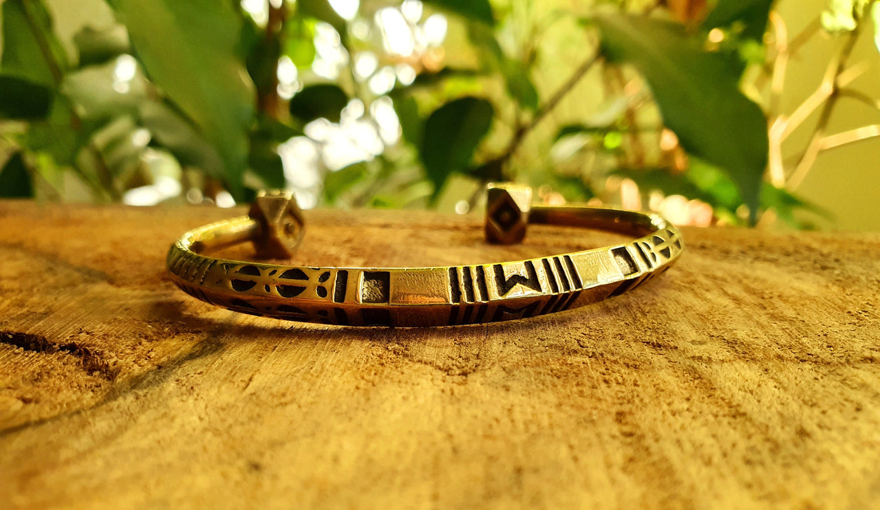 African Brass Bracelet / Tuareg Jewelry / Cuff / Boho / Ethnic / Costume / Bohemian / Medieval / Gypsy / Geometric /