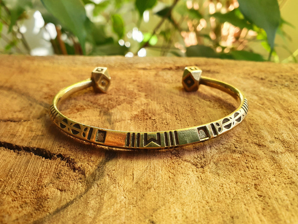 African Brass Bracelet / Tuareg Jewelry / Cuff / Boho / Ethnic / Costume / Bohemian / Medieval / Gypsy / Geometric /