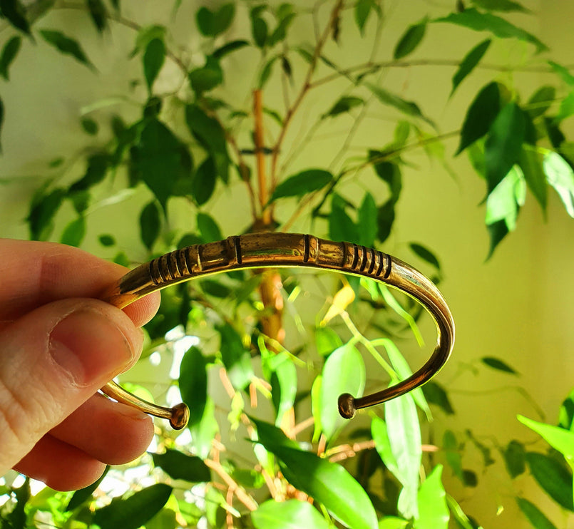 African Brass Bracelet / Tuareg Jewelry / Large size / Boho / Ethnic / Costume / Bohemian / Medieval / Gypsy / Geometric /