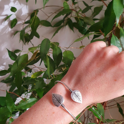 Silver Leaf Bracelet / Bangle / Nature / Plants / Garden / Ethnic / Rustic / Bohemian / Hippie / Gypsy / Jewellery / Body / Adjustable