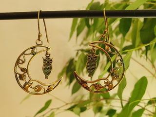 Owl In the Moon Dangle Brass Earrings / Stars / Birds / Drop / Rustic / Animals / Hippie / Gypsy / Nature / Boho / Bohemian / Festival
