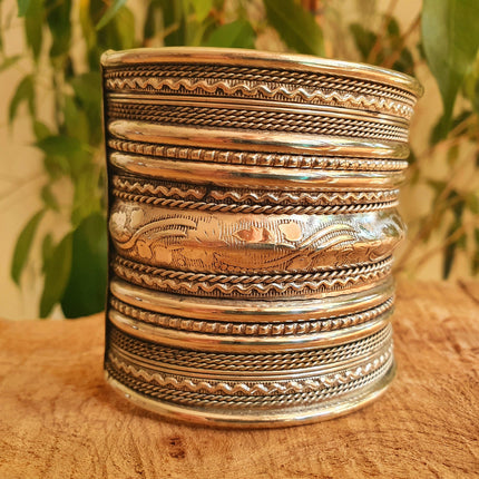 Large Silver Cuff Bracelet / Tribal / Mens Bracelet / Boho / Ethnic / Rustic / Bohemian / Hippie / Gypsy / Jewellery / Mens jewelery