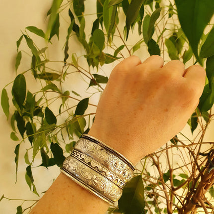 Floral Silver Cuff Bracelet / Tribal / Unisex / Celtic / Boho / Ethnic / Rustic / Bohemian / Gypsy / Cosplay / Costume