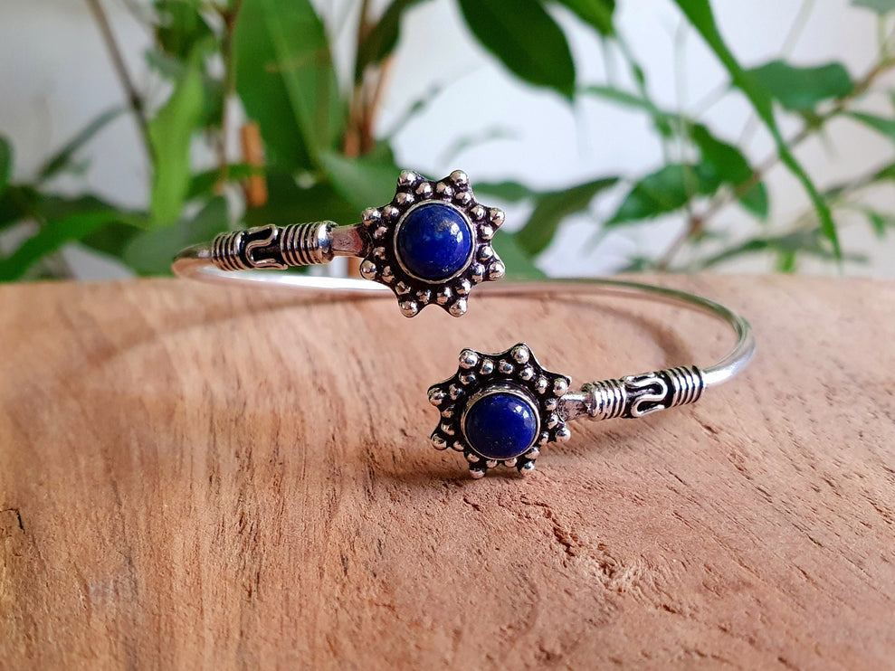 Bali Flower Silver Bracelet / Lapis Lazuli / Bangle / Ethnic / Rustic / Bohemian / Hippie / Gypsy / Psy / Adjustable