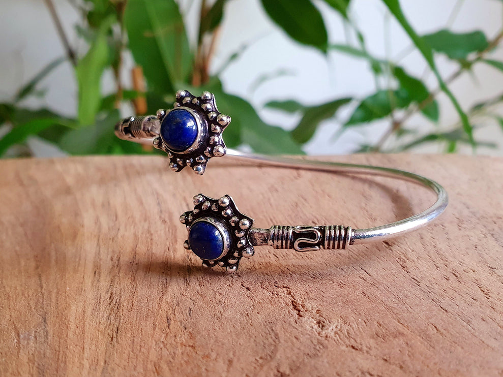 Bali Flower Silver Bracelet / Lapis Lazuli / Bangle / Ethnic / Rustic / Bohemian / Hippie / Gypsy / Psy / Adjustable