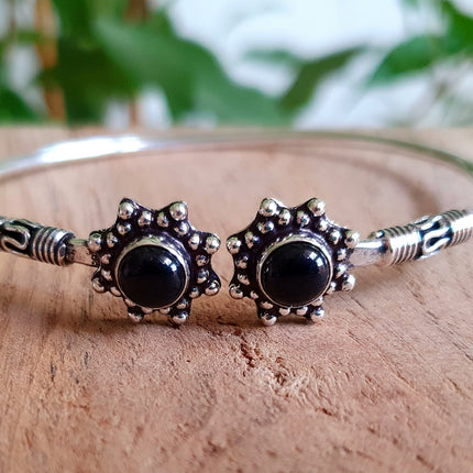 Bali Flower Silver Bracelet / Black Onyx / Bangle / Ethnic / Rustic / Bohemian / Hippie / Gypsy / Psy / Adjustable