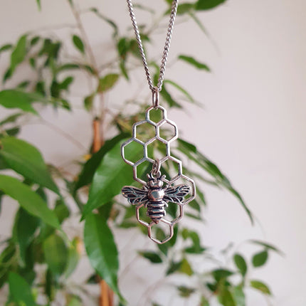 Bumble Bee & Honeycomb Necklace / Minimalist / Contemporary / Boho / Modern / Chic / Pretty / Chain / Nature