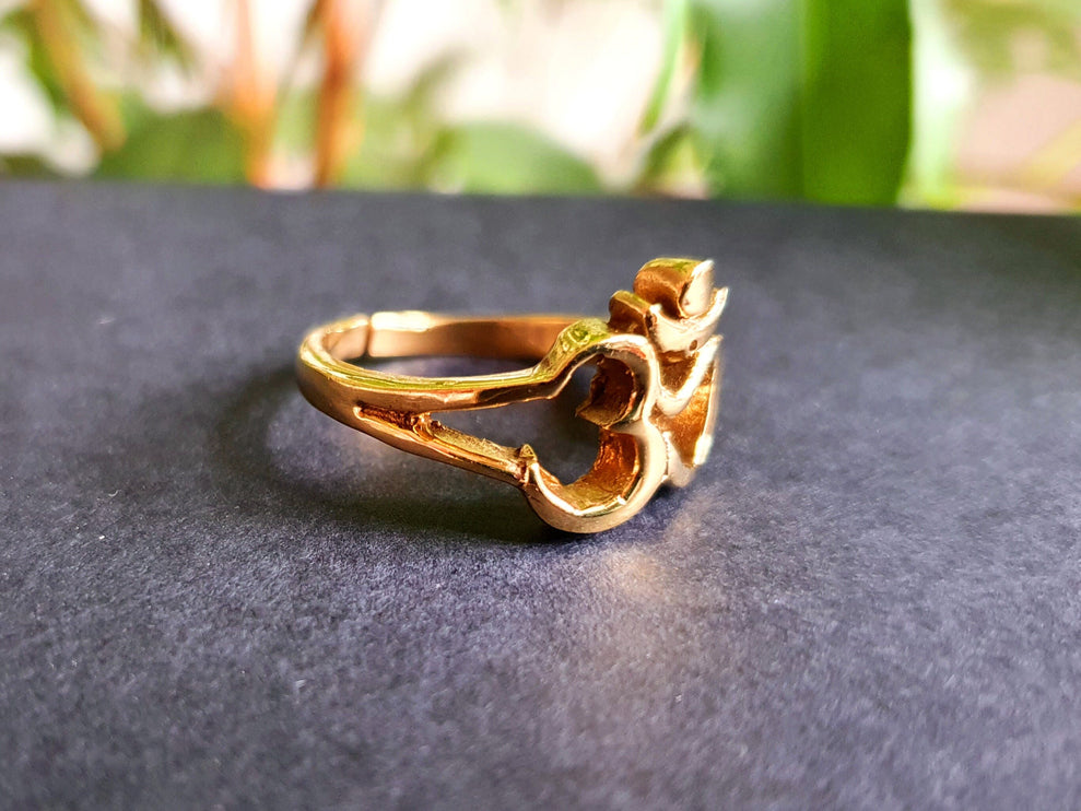 Gold Ohm Ring / Yoga / Om / Boho / Brass; Ethnic, Geometric, Small, Rustic, Yoga, Hippie, Gypsy, Pretty, Ssy, Boho, Bohemian, Festival