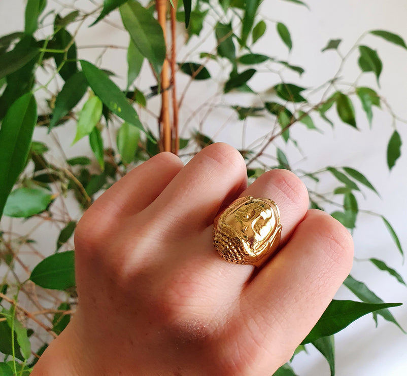 Gold Buddha Ring / Signet Ring / Buddhist / Yoga / Unisex / Mens Ring / Ethnic / Boho / Mens jewelery / mens gift