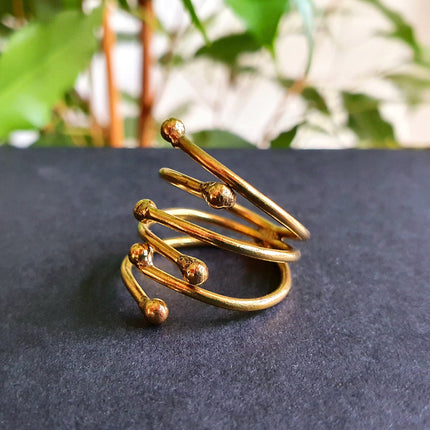 Minimaliste Brass Ring / Modern / Contemporary / Boho / Adjustable / Bohemian / Psy / Rustic / Tribal / Gypsy / Festival / Healing /