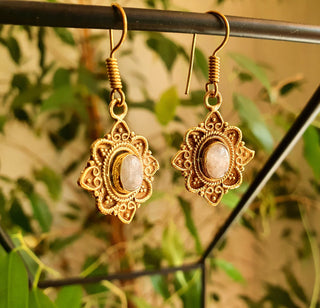 Small Moonstone Brass Drop Dangle earrings / Birth Stone / Ethnic / rustic, yoga, hippie, gypsy, pretty, psy, boho, bohemian, festival