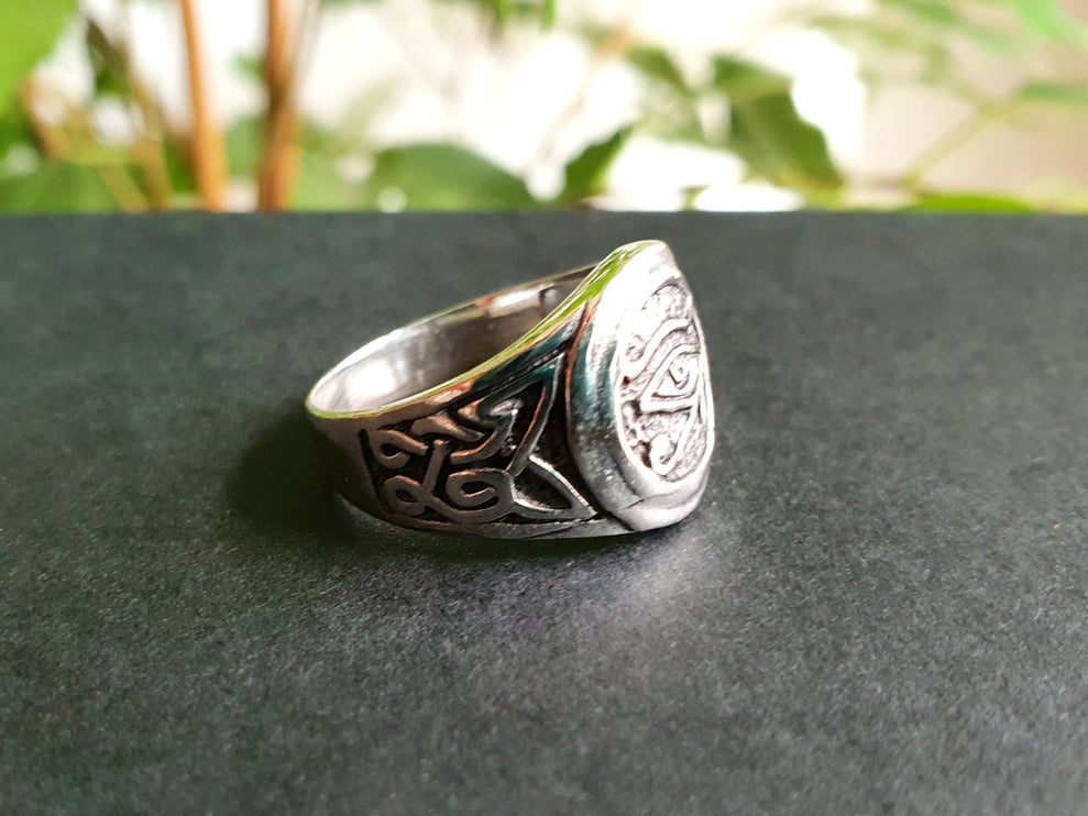 Eye of Horus Silver Ring / Ancient Egypt / Ra / Hieroglyphics / Ethnic / rustic, yoga, hippie, gypsy, pretty, psy, boho, bohemian, festival