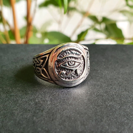 Eye of Horus Silver Ring / Ancient Egypt / Ra / Hieroglyphics / Ethnic / rustic, yoga, hippie, gypsy, pretty, psy, boho, bohemian, festival