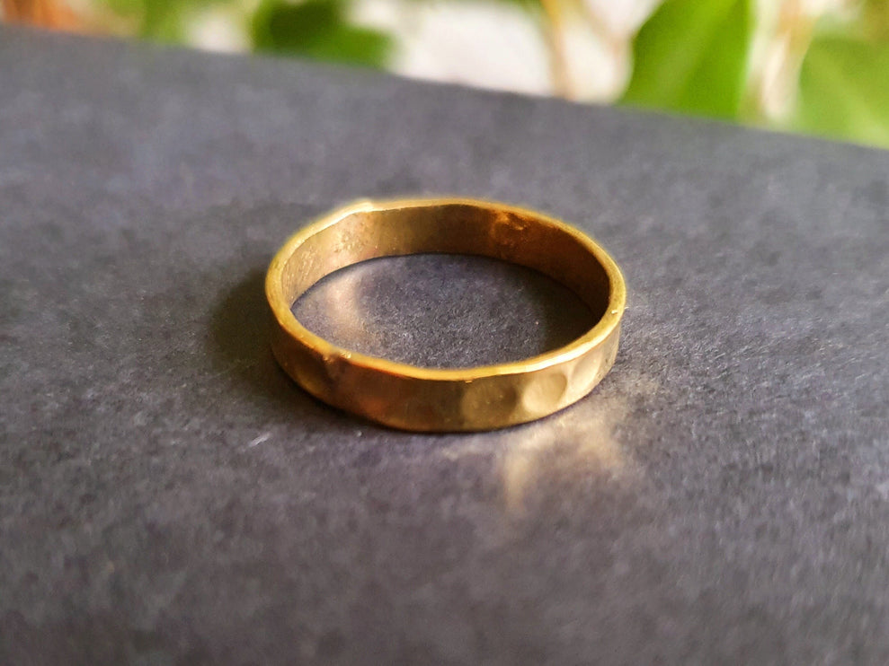 Simple Gold Ring Hammered Effect / Stacking Ring / Boho / Bohemian / Psy / Rustic / Tribal / Gypsy / Festival / Healing / Festival