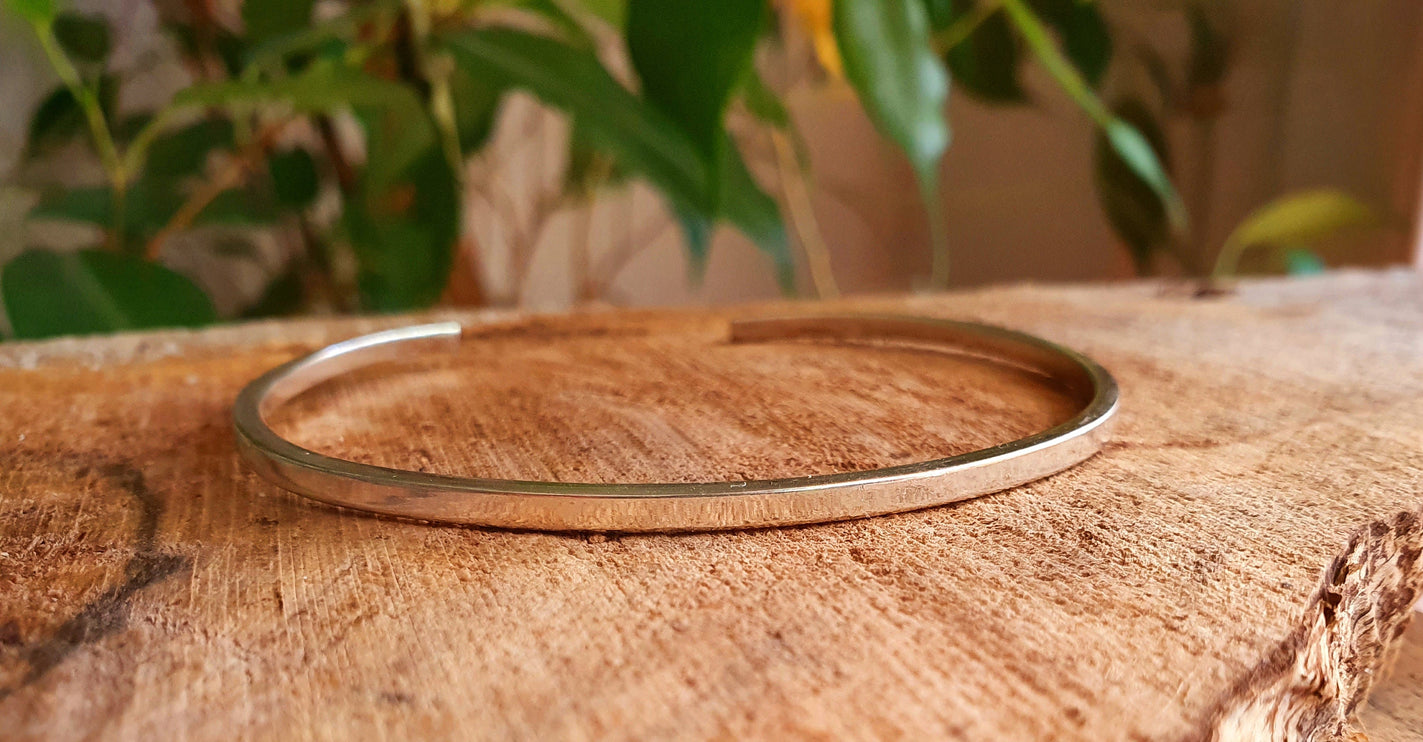 Minimalist Silver Bracelet / Simple / Bangle / Boho / Ethnic / Rustic / Bohemian / Hippie / Gypsy / Jewellery / adjustable