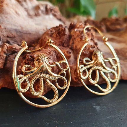 Golden Octopus Earrings / Pirate / Ocean / Nautical / Sailor / Marine / Sea / Sealife / Fish / Animals / Nature