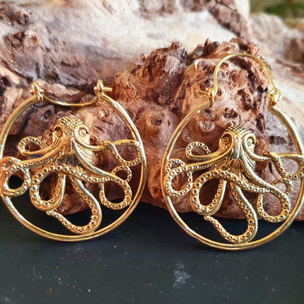 Golden Octopus Earrings / Pirate / Ocean / Nautical / Sailor / Marine / Sea / Sealife / Fish / Animals / Nature