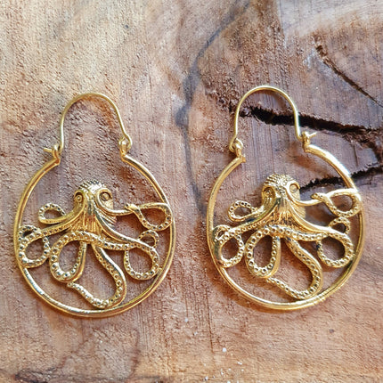 Golden Octopus Earrings / Pirate / Ocean / Nautical / Sailor / Marine / Sea / Sealife / Fish / Animals / Nature