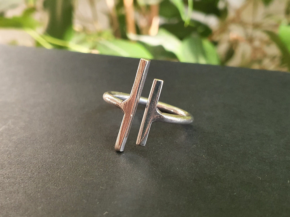 Minimaliste Silver Ring / Parallel Modern / Contemporary / Boho / Bohemian / Psy / Rustic / Tribal / Gypsy / Festival / Healing / Festival