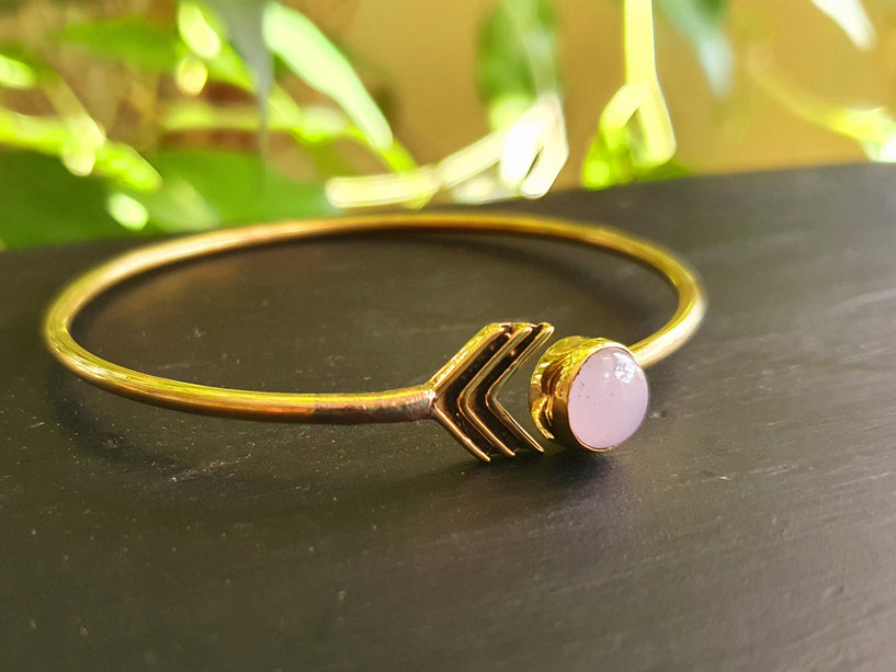 Arrow Bracelet / Rose Quartz / Brass / Boho / Bangle / Brass / Ethnic / Rustic / Bohemian / Hippie / Gypsy / Body / Adjustable