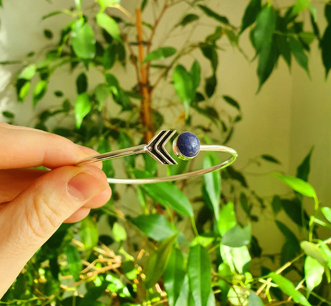Lapis Lazuli Silver Arrow Bracelet / Bangle / Ethnic / Rustic / Bohemian / Hippie / Gypsy / Psy / Adjustable / Blue stone