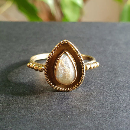 Ethnic style Brass & Labradorite / Boho / Bohemian / Psy / Rustic / Tribal / Gypsy / Festival / Healing / Festival 