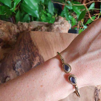Bali Boho Brass Bracelet / Black Onyx / Bangle / Ethnic / Rustic / Bohemian / Hippie / Gypsy / Psy / Adjustable