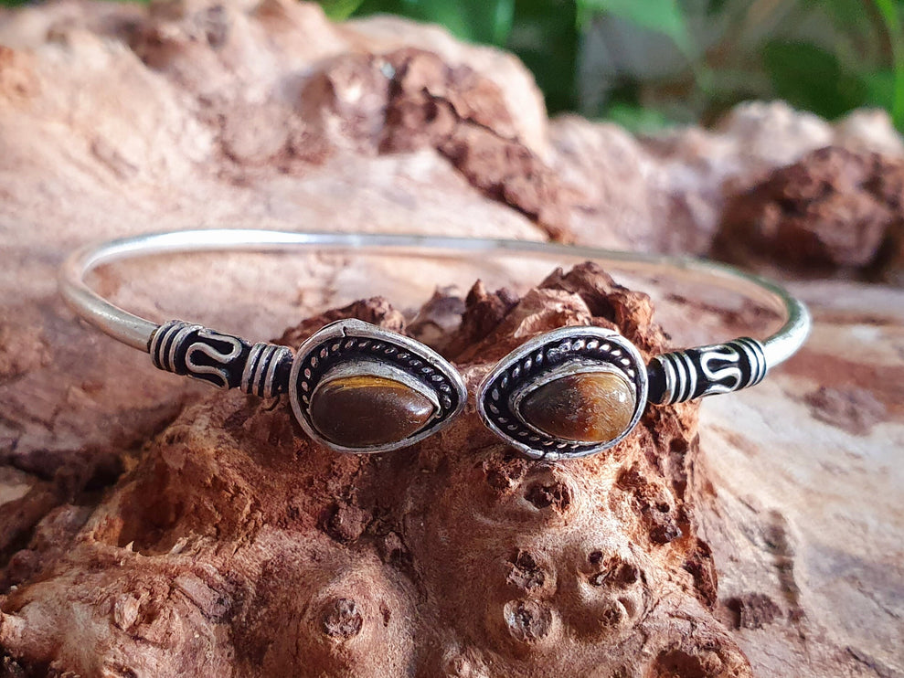 Bali Tiger Eye Silver Bracelet / Bangle / Ethnic / Rustic / Bohemian / Hippie / Gypsy / Psy / Adjustable / White stone